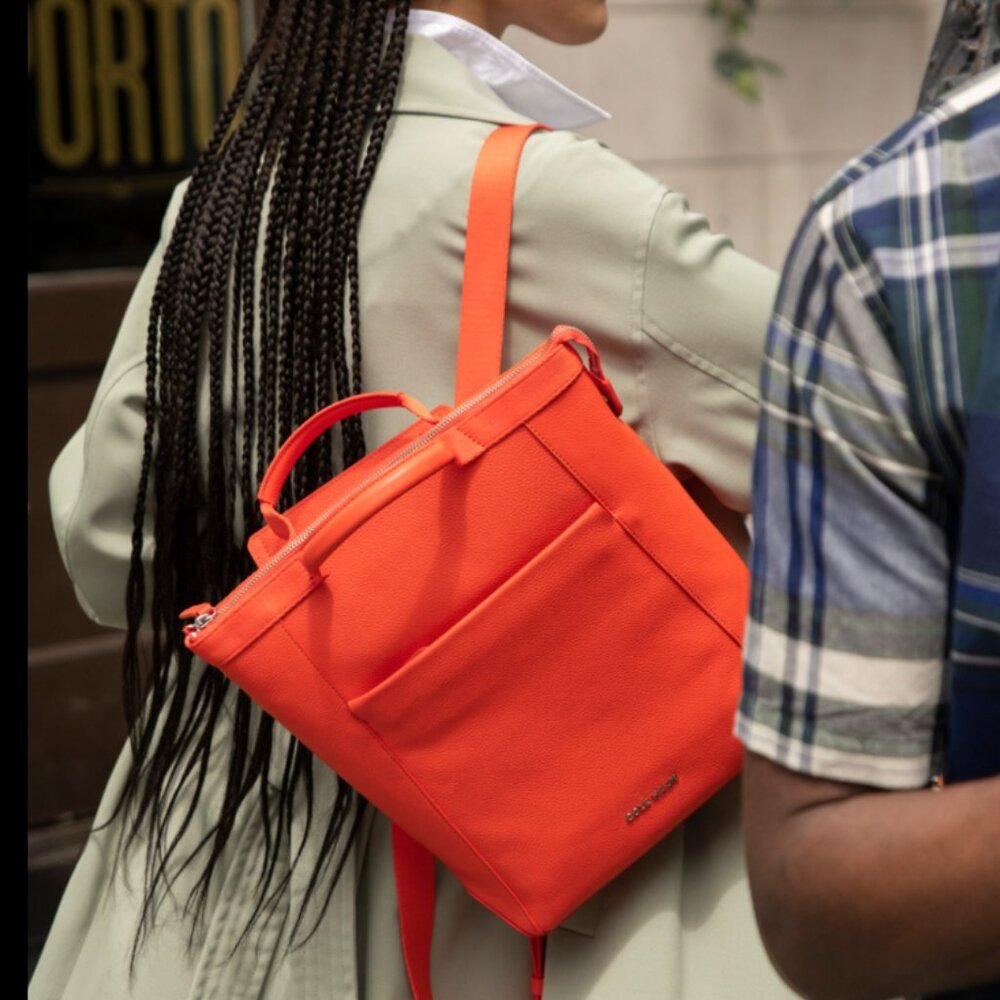 COLE HAAN Medium Grand Ambition Backpack British Tan Style #: U04394 msrp $330 - Picture 12 of 12